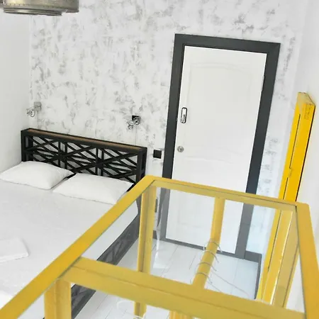 Point Hostel